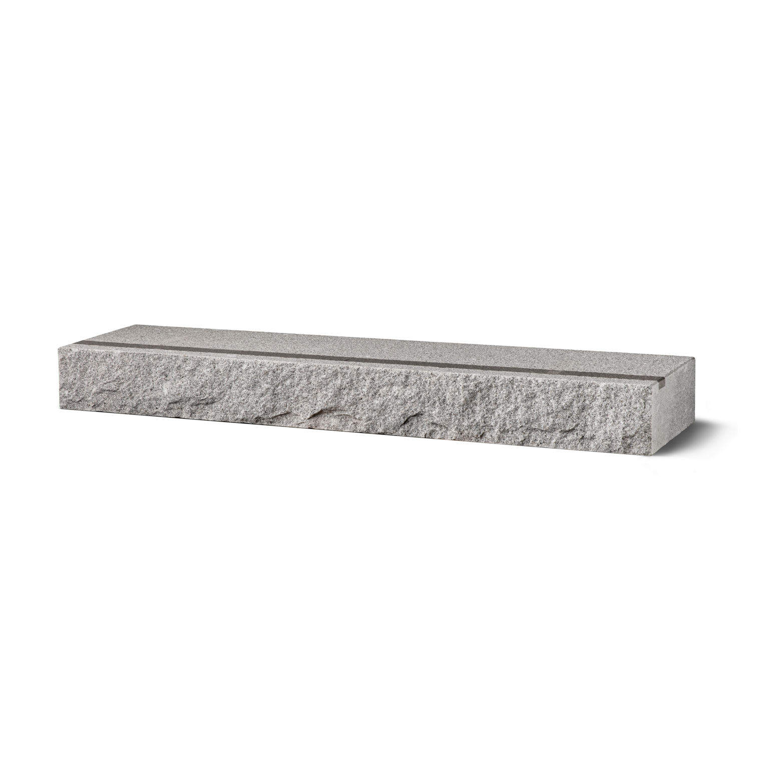 Blocksteg i granit;Porto grå;2000x350x150 mm;med infräst kontrastmarkering.