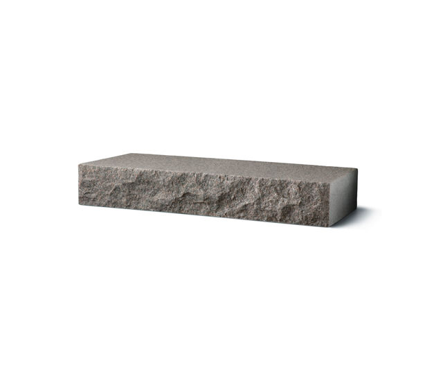 Produktbild på blocksteg i granit med flammad topp och råkilad front;i måtten 1200x350x150 mm och i färgen Bohus grå.