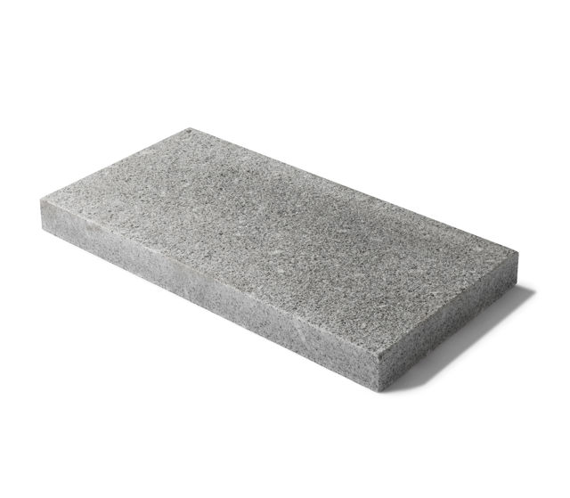 Produktbild på en granithäll med måtten 700x350x60 mm i materialet Porto grå.